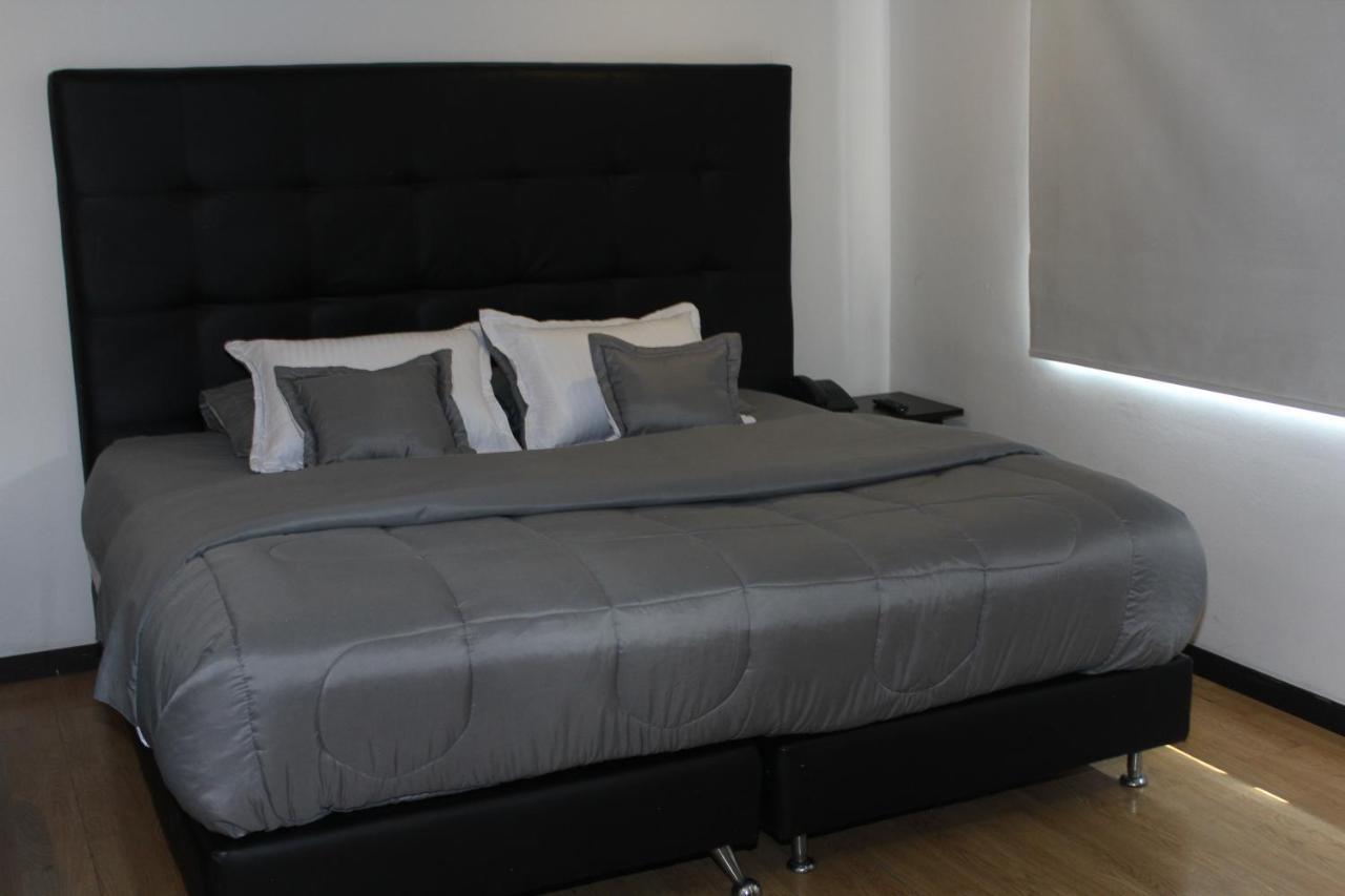 Hotel Montecarlo Boutique Bogotá Exteriör bild