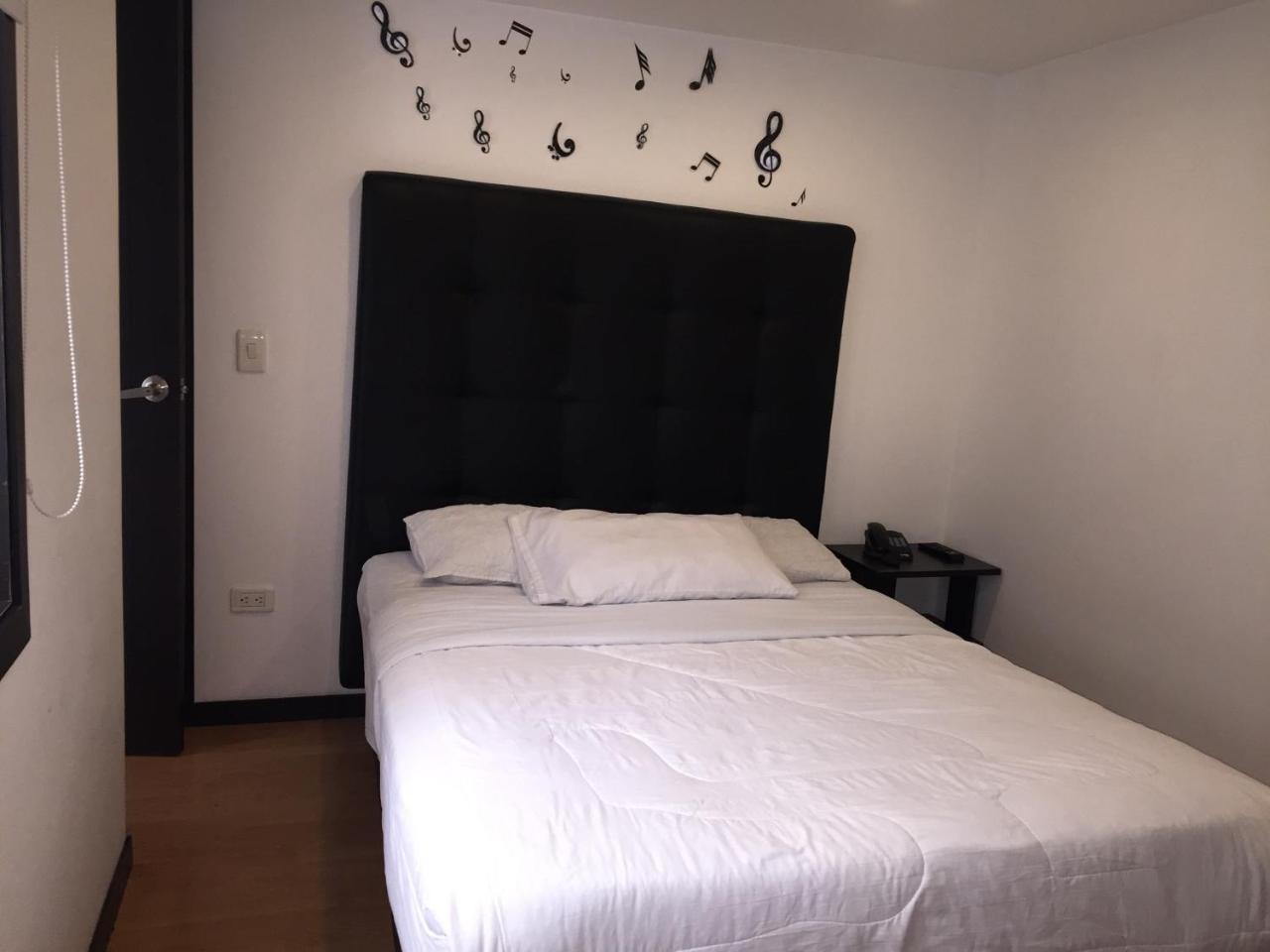 Hotel Montecarlo Boutique Bogotá Exteriör bild